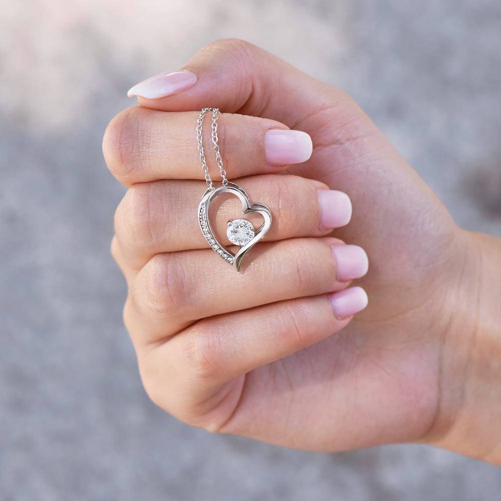 Collier avec un message d'amour "À la plus précieuse des mamans"